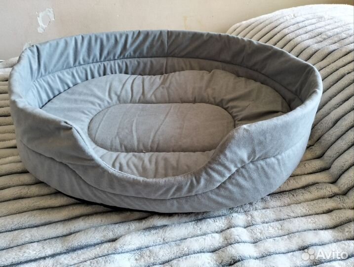 Лежанка для собак и кошек