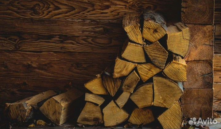 Наколотые дрова