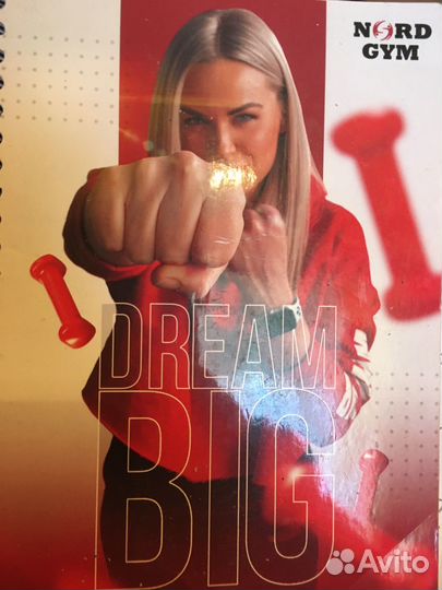 Продам абонемент в фитнес -клуб 