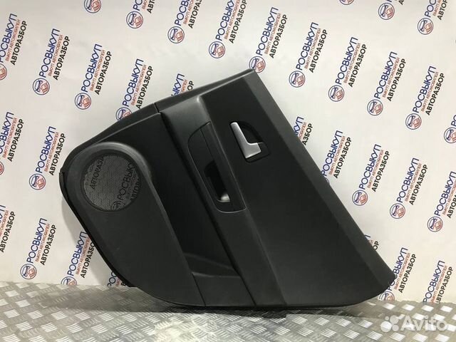 Обшивка двери Kia Ceed 1