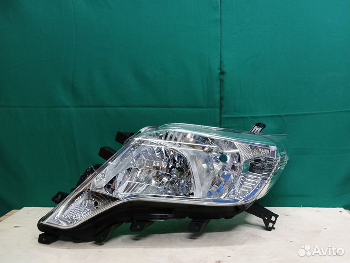 Фара левая Toyota Prado 150 2009