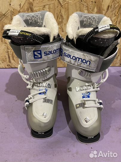 Горнолыжные ботинки женские 26
