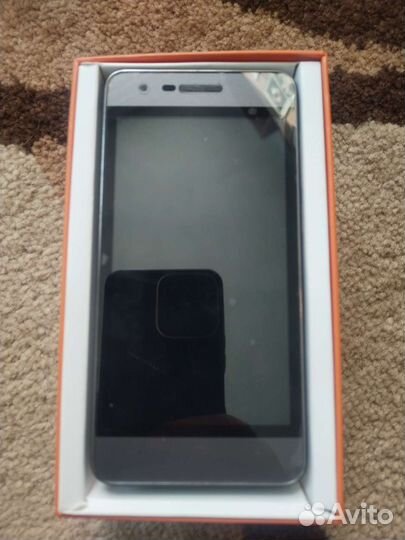 Micromax Q3551, 8 ГБ