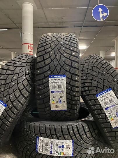 Triangle IcelynX TI501 235/60 R17 106