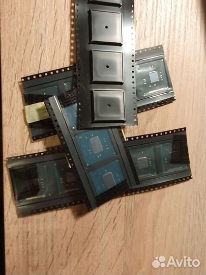 Чипы BGA Intel (хабы, мосты) оптом
