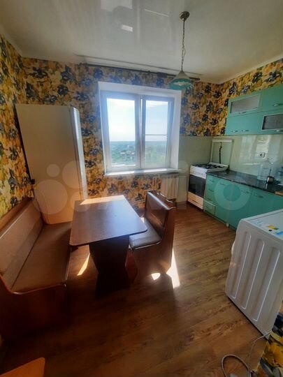 1-к. квартира, 40 м², 9/9 эт.