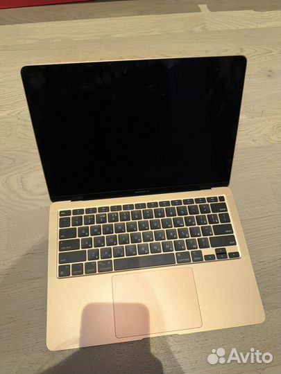 Macbook air 13-inch m1 сhip