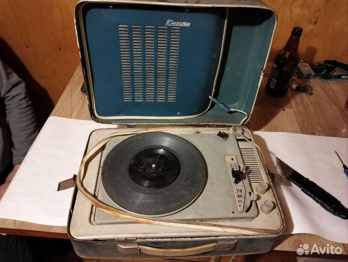 Патефон одним лотом