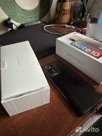 Телефон Redmi Note 10 pro