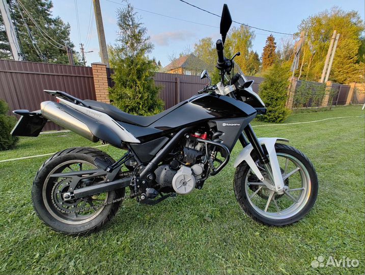 Husqvarna tr650 strada(bmw g650 gs)