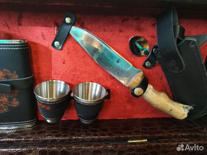 Подарочный шашлычный набор в кейсе