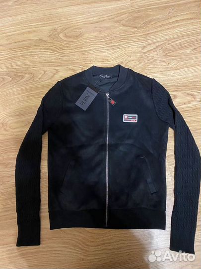 Костюм новый