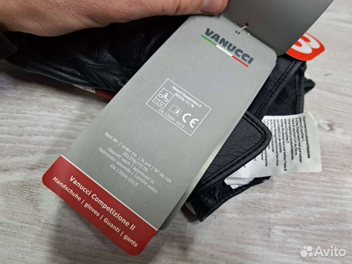 Перчатки Vanucci Competizione II черно-красный М