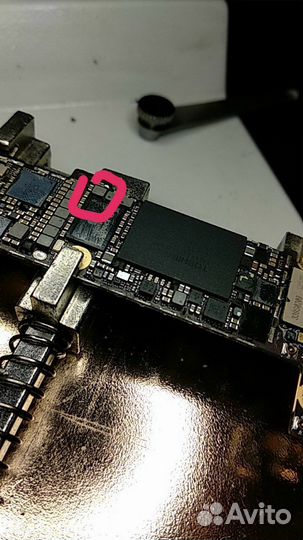 Ремонт техники Apple iPhone, iPad, MacBook