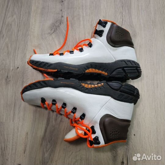 Кроссовки Nike acg