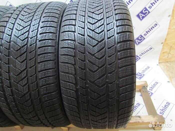 Pirelli Scorpion Winter 295/40 R21 99U