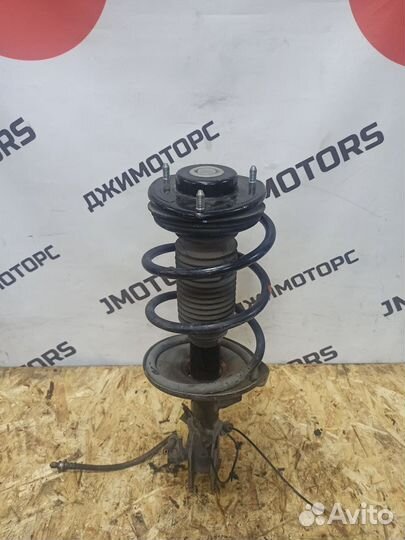 Стойка передняя левая Suzuki Kizashi