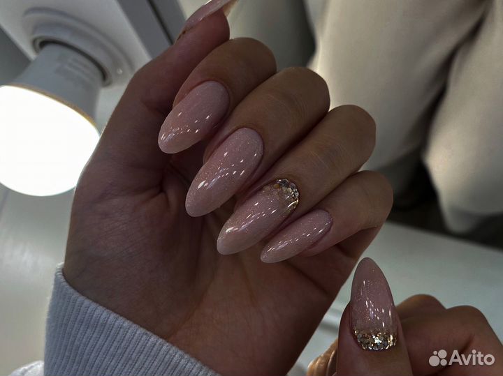 Маникюр, гель-лак