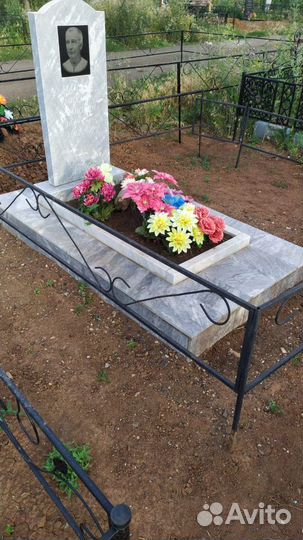 Памятники. Установка памятников. Укладка плитки