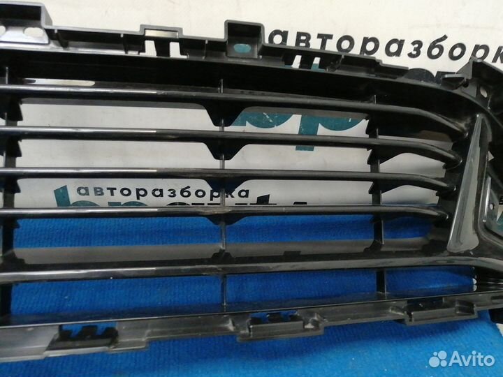 Решетка переднего бампера 6600124278 Geely Coolray