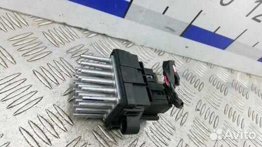Сопротивление печки cadillac escalade 3 (95F09KL03