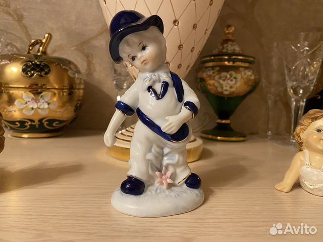Статуэтка фарфоровая Германия коллекционная