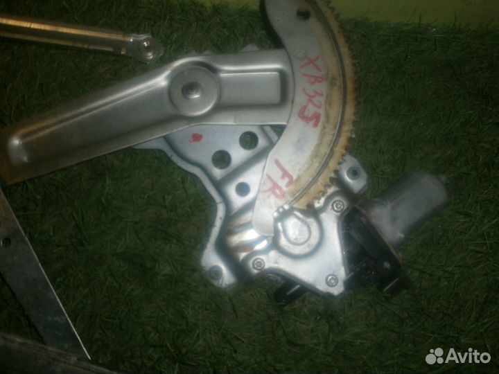Стеклоподъемник suzuki,opel, XB32S agila B,ritz,sp