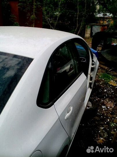 Стёкла Volkswagen Polo седан