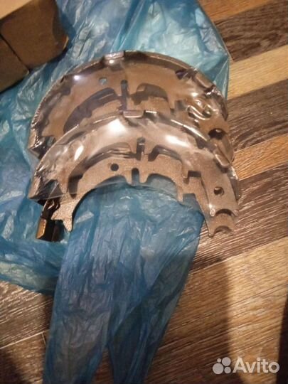 Тормозные колодки на чери тиго11