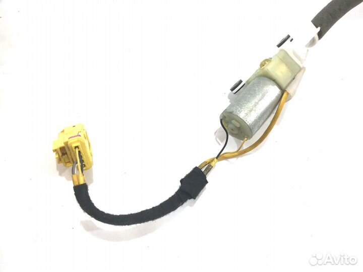 Моторчик ремня безопасности Porsche Cayenne