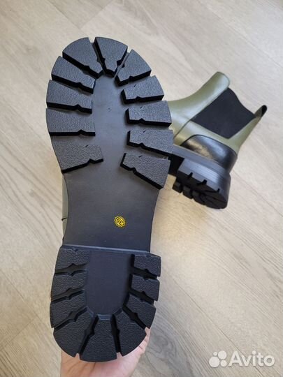 Ботинки женские демисезонные