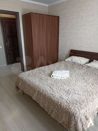 2-к. квартира, 65 м², 14/18 эт.