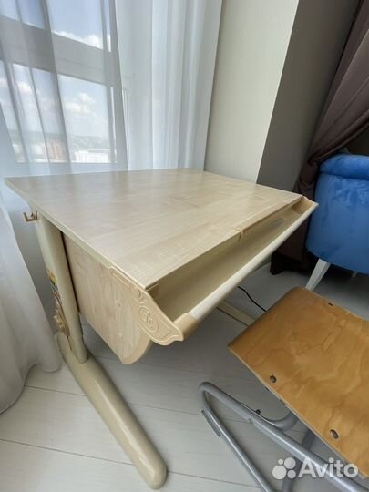 Растущая парта / школьный стул (комплект)