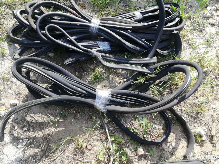 Уплотнитель Мерседес W210