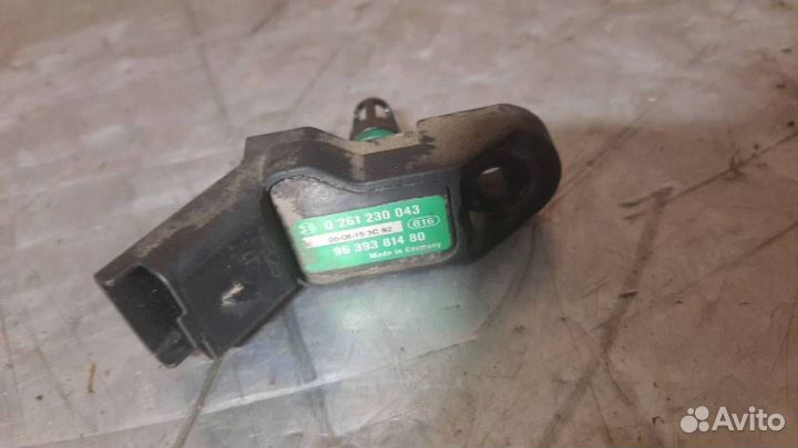 Датчик давления воздуха Citroen C3 2004 9639381480