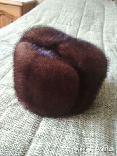 Мужская шапка