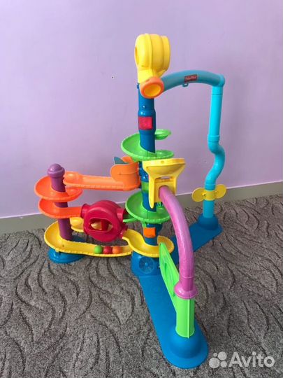 Игровая стойка Ballapalooza Fisher Price. За Южным