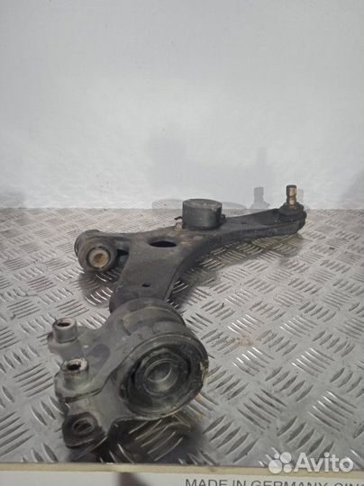 Рычаг передний правый Mazda 3 BK LF17 2008