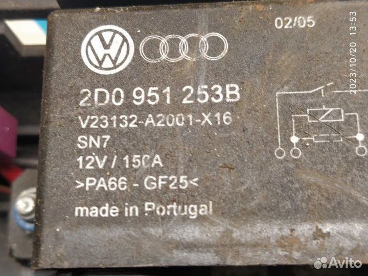 Блок упр зарядом аккумулятора VW Touareg 7L 03-10