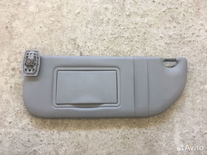 Солнцезащитный козырёк правый Peugeot 106 (5942)