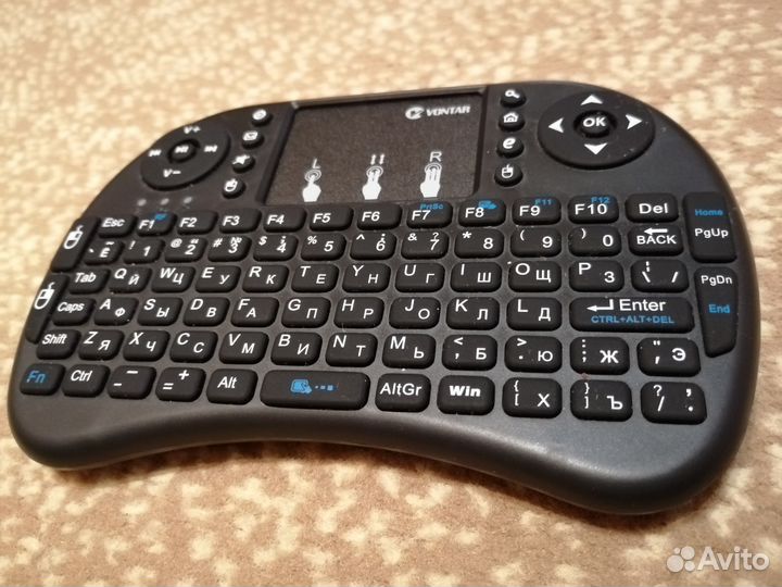 Беспроводная клавиатура с подсветкой RU новая