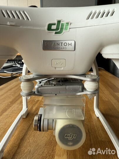 Квадрокоптер DJI phantom 3