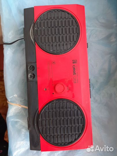 Радиоприемник трехпрограмный