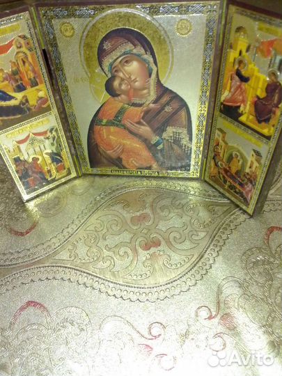 Икона -складень тройной (дерево)