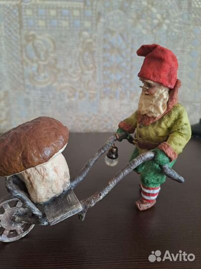 Ватная игрушка. Гном с грибом