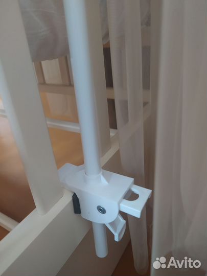 Стойка-держатель для балдахина