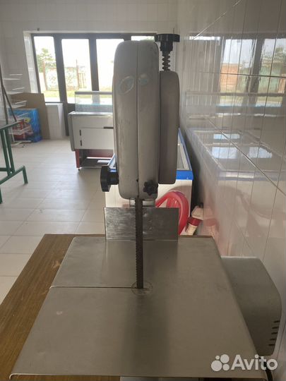 Ленточная пила для резки мяса