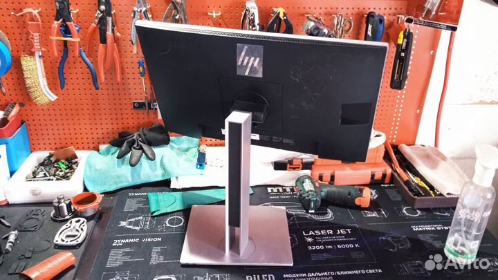 Монитор HP EliteDisplay E223 21,5 дюйма