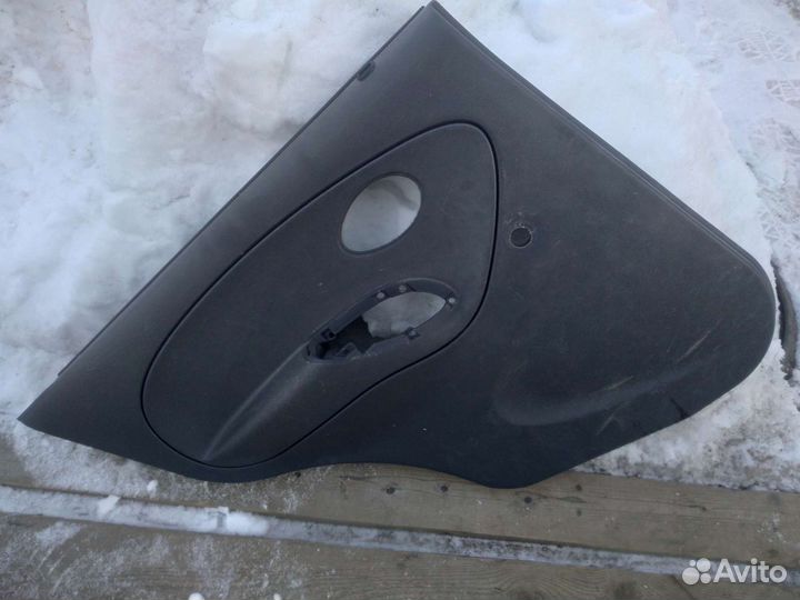 Карта, обшивка двери