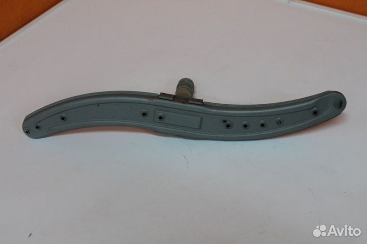 Разбрызгиватель (нижний) Bosch 663519 бу. 3026